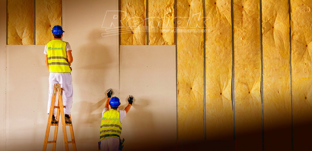 Thi công bông thủy tinh